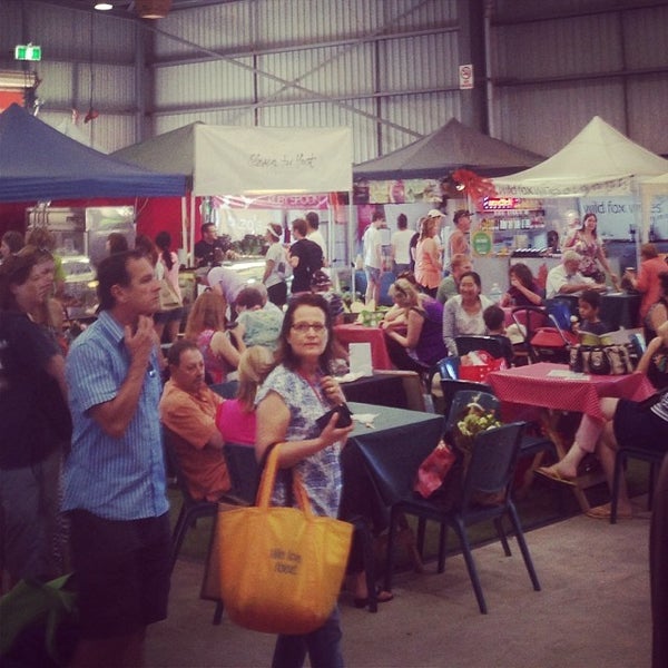รูปภาพถ่ายที่ Adelaide Showground Farmers&#39; Market โดย Lachlan C. เมื่อ 1/18/2014