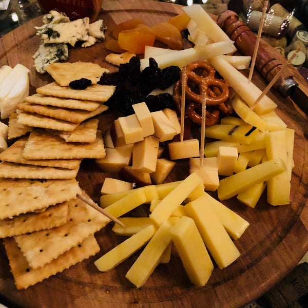 Wineknot Wine & Iberico Kitchen Restaurant in Seputih