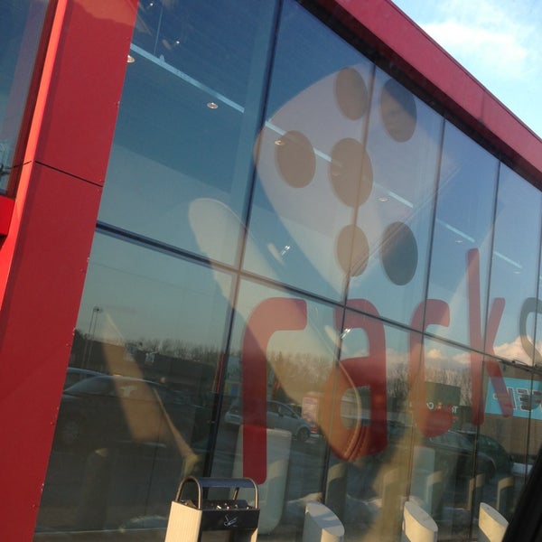 Rackstore Magasin de vêtements à Gosselies