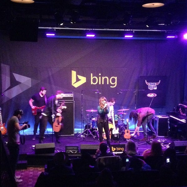 Снимок сделан в The Bing Lounge пользователем B-Dub 12/10/2014