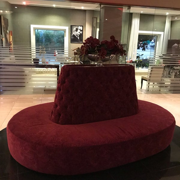 Das Foto wurde bei Ağaoğlu My City Hotel von Snz am 11/14/2019 aufgenommen