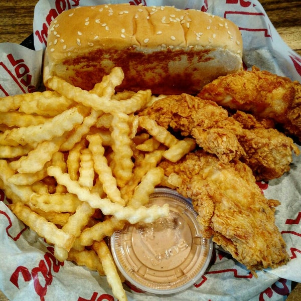 Photo taken at Raising Cane&#39;s Chicken Fingers by Tony B. on 6/11/2016