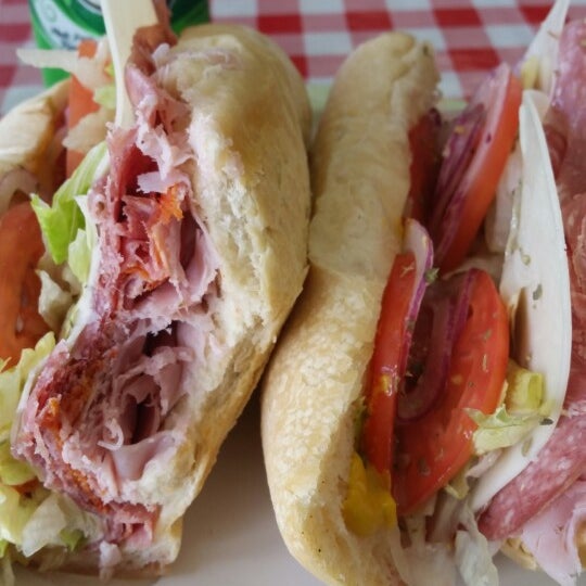 Cerrato's Italian Market 2 tips de 56 visitantes