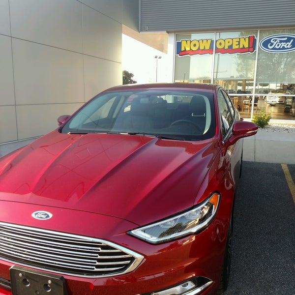 Photos at Metro Ford of Madison Car Dealership in High Crossing
