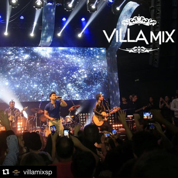 Foto diambil di Villa Mix São Paulo oleh Nara B. pada 9/10/2015