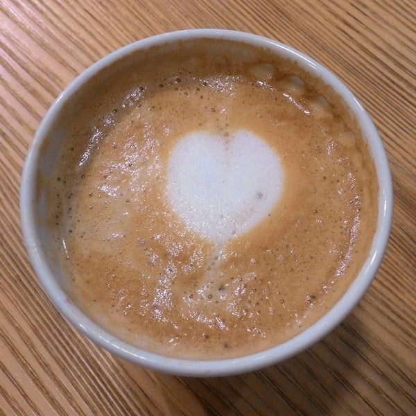 11/8/2017에 Aphraell님이 Awake Coffee &amp; Espresso에서 찍은 사진