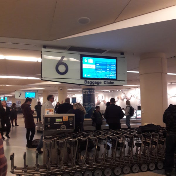 Baggage Claim Carousel 6 Northside 1 tip from 84 visitors