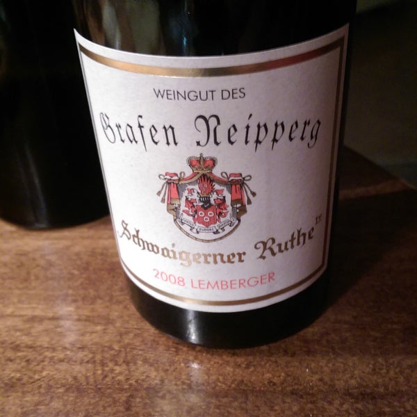 Vignobles comtes von neipperg. Vignobles comtes von neipperg