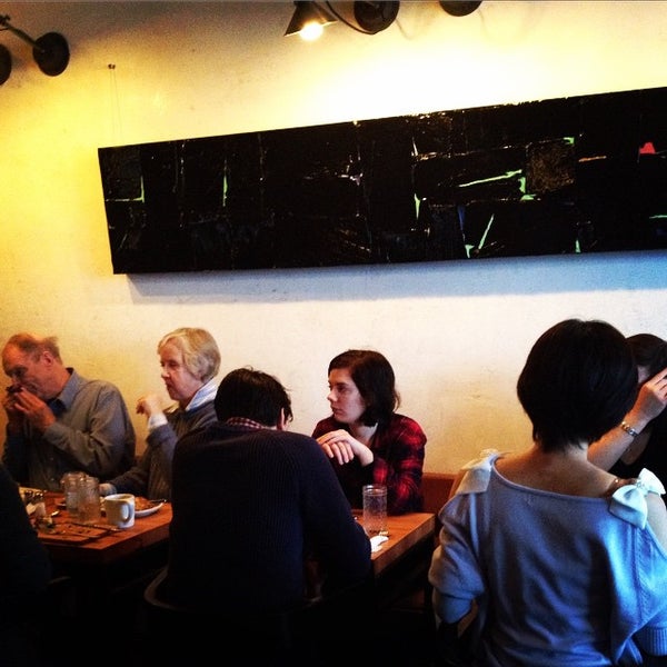 Photo taken at Lear Faye Espresso Kitchen by Willem S. on 1/24/2015