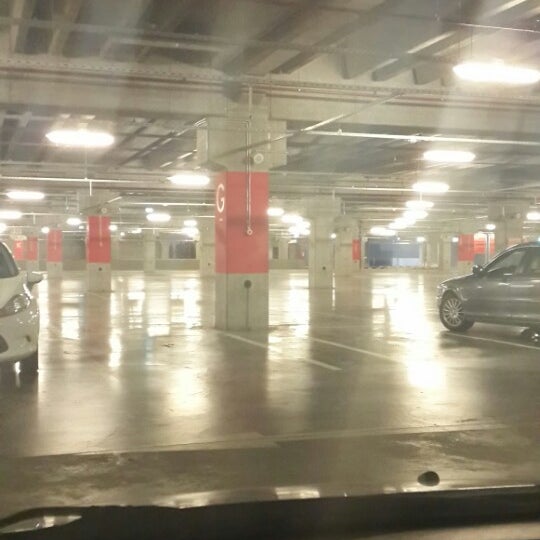 Ikea Otopark Parking In Izmir