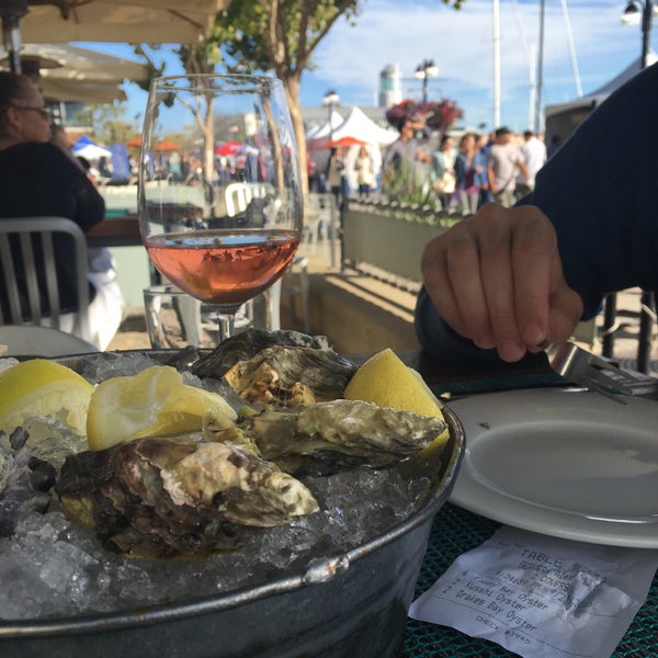 Jack's Oyster Bar & Fish House (Now Closed) Seafood Restaurant in