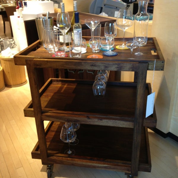 Crate & Barrel Furniture / Home Stores in Lyndhurst