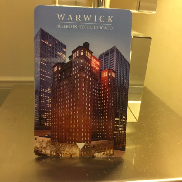 Das Foto wurde bei Warwick Allerton Hotel Chicago von Julia R. am 7/22/2016 aufgenommen