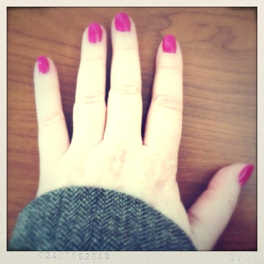 Serenity Nails Nail Salon in Evanston