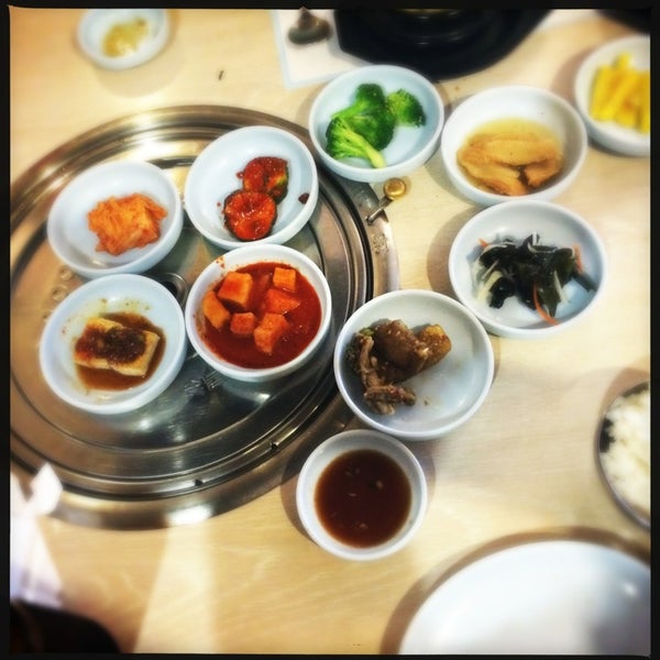 Foto tomada en Woo Chon Korean BBQ Restaurant  por miss eee el 8/24/2014