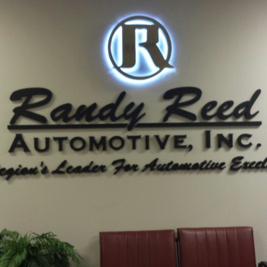 Reed Buick GMC Car Dealership in Kansas City