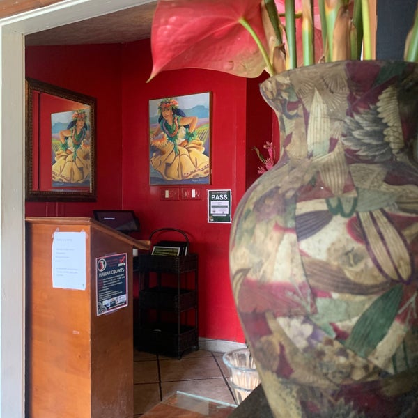 Kaleo's Bar and Grill 152969 Pahoa Village Road