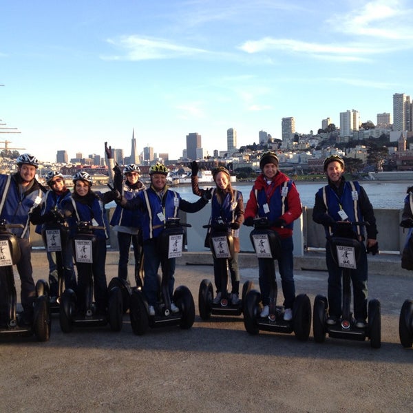 1/16/2013에 Edgard R.님이 Electric Tour Company Segway Tours: San Francisco Wharf에서 찍은 사진