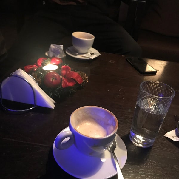 Photo taken at Кофеин / Coffe-in by Dіanchik🐰 on 12/17/2018