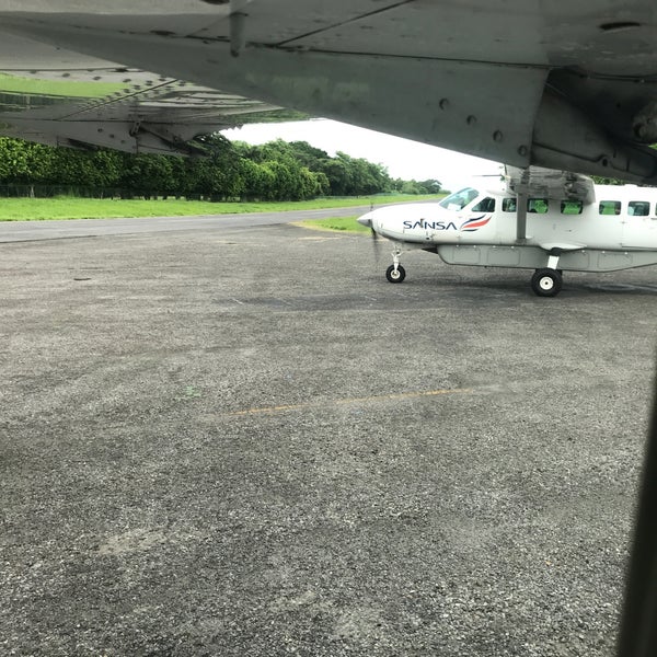 Aeropuerto de Tambor Airport
