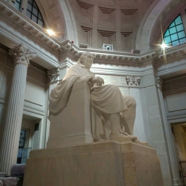 Photo taken at The Franklin Institute by Bookspace on 4/23/2017
