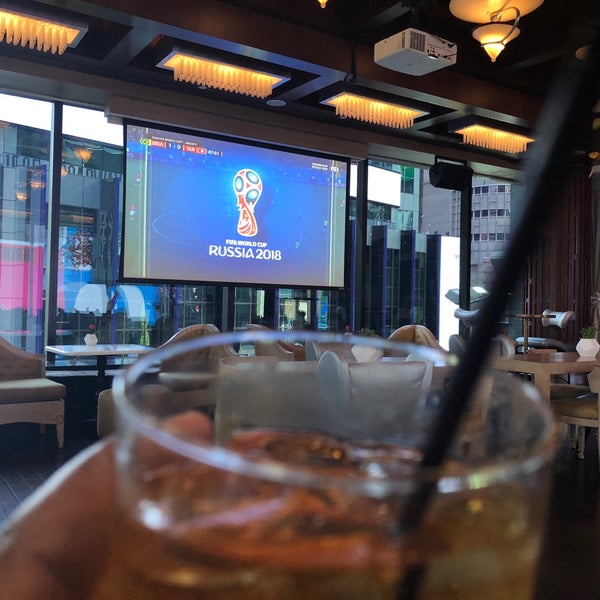 Photo taken at R Lounge at Two Times Square by Sean H. on 6/17/2018