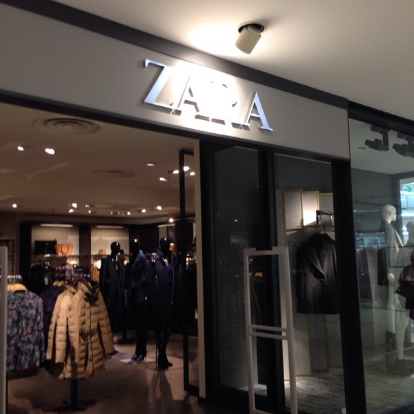Zara 立川の衣料品店