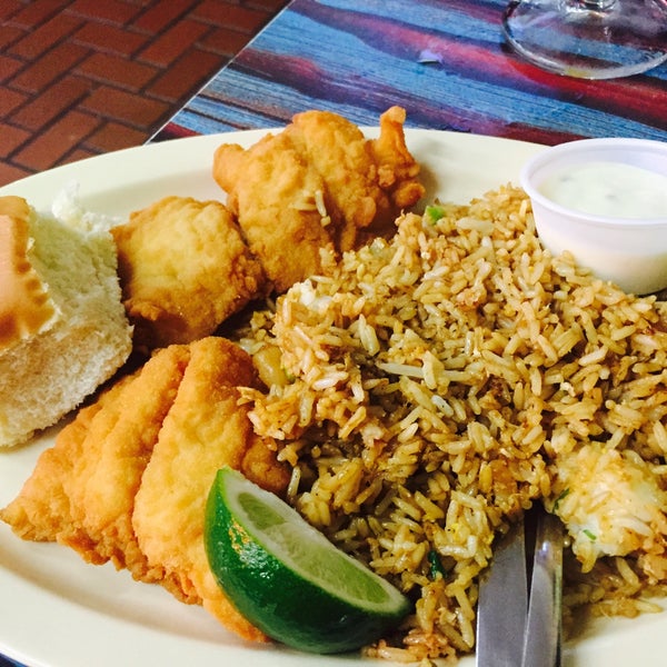 4/17/2015에 Terrence H.님이 Mambo Seafood에서 찍은 사진