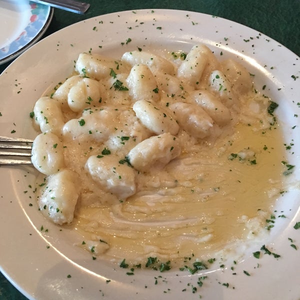 Pepper's Italian Restaurant 28 tips