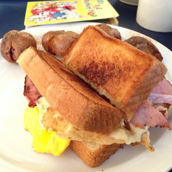 Biscuits Oak Bluffs, MA