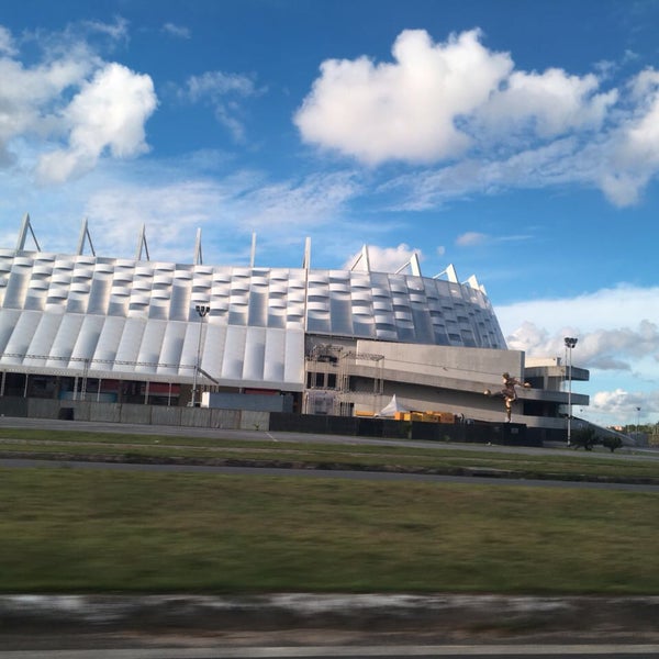 Foto tirada no(a) Arena de Pernambuco por Mariana M. em 1/13/2018
