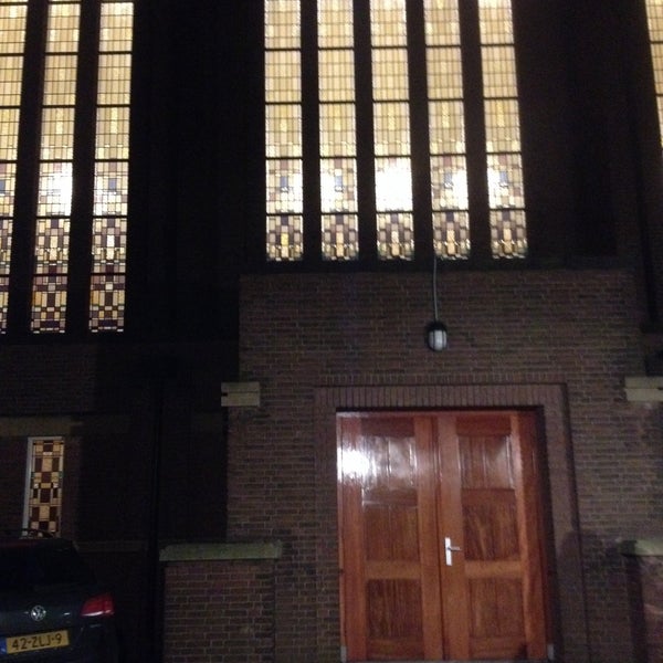 photos at bethlehemkerk den haag - bloemenbuurt-oost - laan van