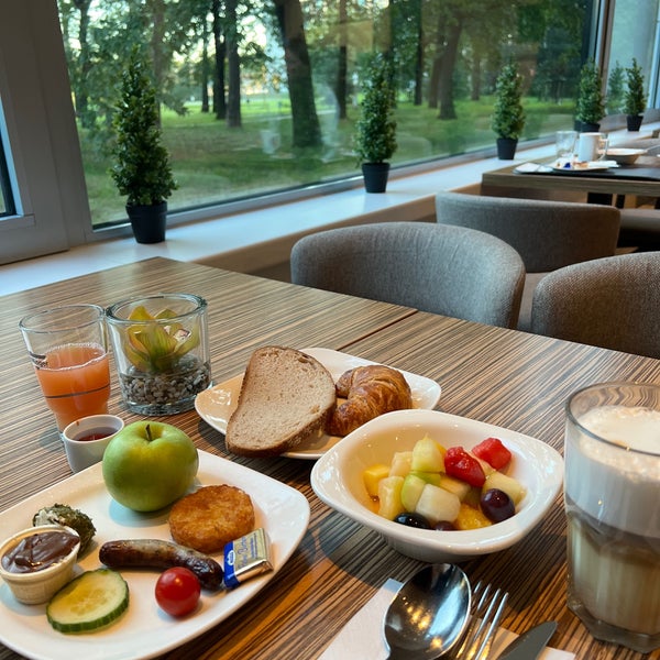Park Inn By Radisson Frankfurt Airport Breakfast foursquare.com