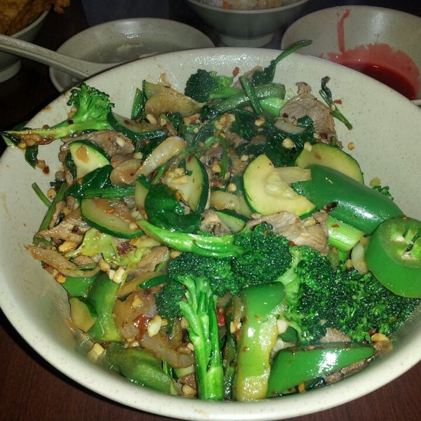 Sizzling Fresh Mongolian BBQ Restaurante