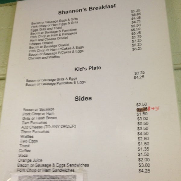 Shannon's Cafe' American Restaurant in Bryan