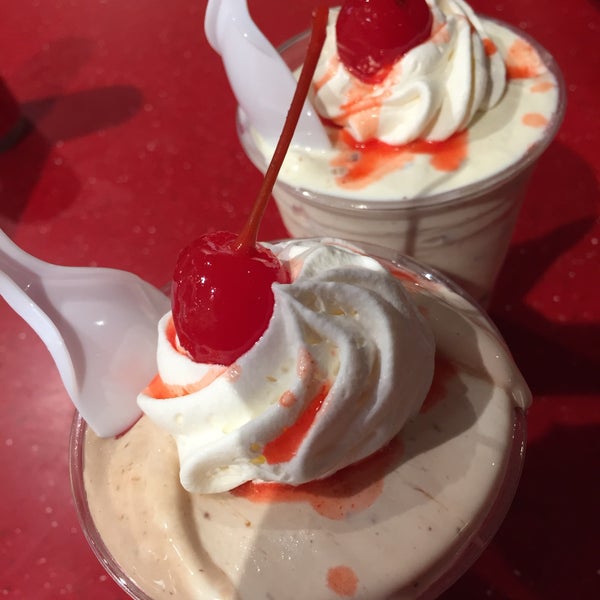 Freddy's Frozen Custard and Steakburger American Restaurant in Norman