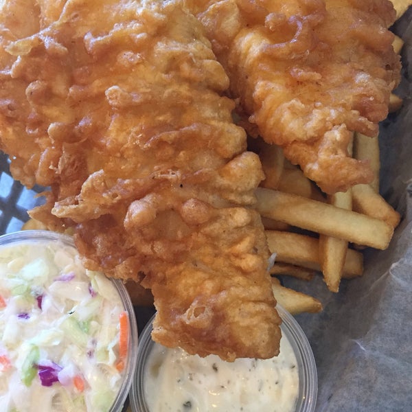 Grouper & Chips Old Naples 21 tips from 383 visitors