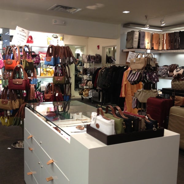 longchamp chicago outlet