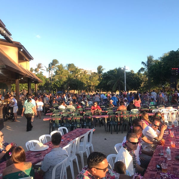 Photo taken at Paradise Cove Luau by Durell S. on 7/11/2019