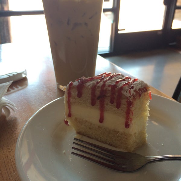Photo taken at Serenade Coffee Bar &amp; Desserts by Amy N. on 4/11/2015