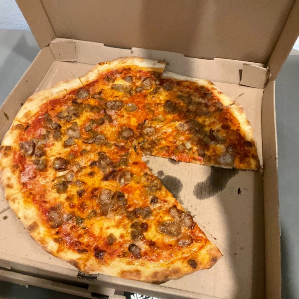 New york pizza.