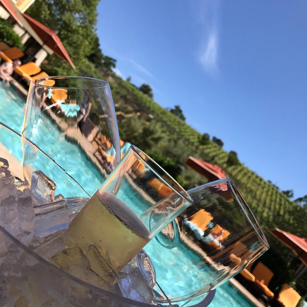 Das Foto wurde bei Meritage Resort and Spa von Nader S. am 5/10/2018 aufgenommen