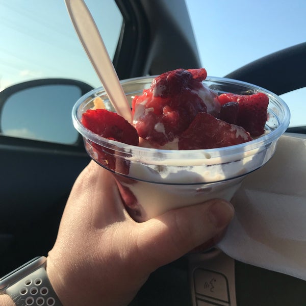 Photo taken at Andy&#39;s Frozen Custard by Stephanie D. on 5/24/2019