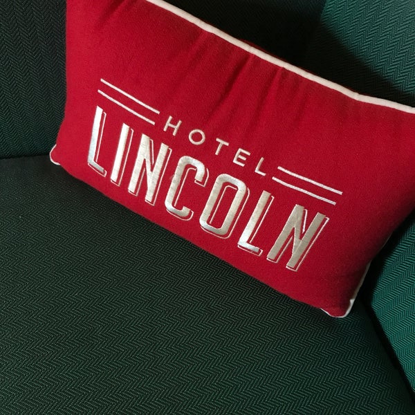 8/22/2017 tarihinde brittziyaretçi tarafından Hotel Lincoln'de çekilen fotoğraf