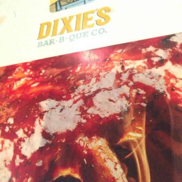 Photo taken at Dixie&#39;s Bar-B-Que Co. by Thiago R. on 8/13/2014