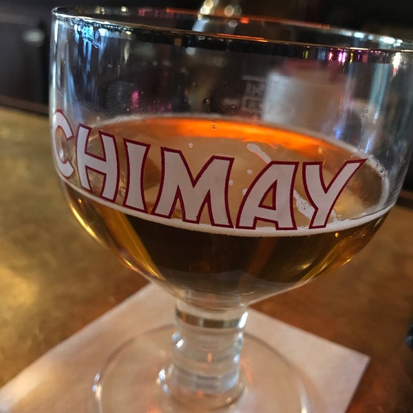 Shaker's Cigar Bar Pub in Walker's Point