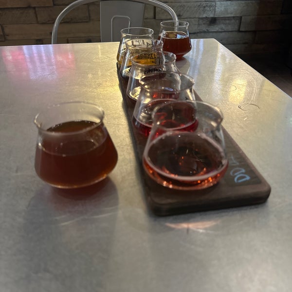 Photo taken at 2 Towns Ciderhouse by Aimee W. on 11/28/2022