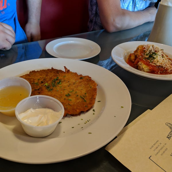 Augustiner Hall And Garden (Now Closed) Beer Garden in Charlottesville