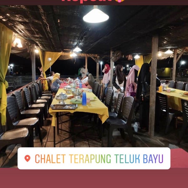 Restoran Terapung Chalet Teluk Bayu Restaurant