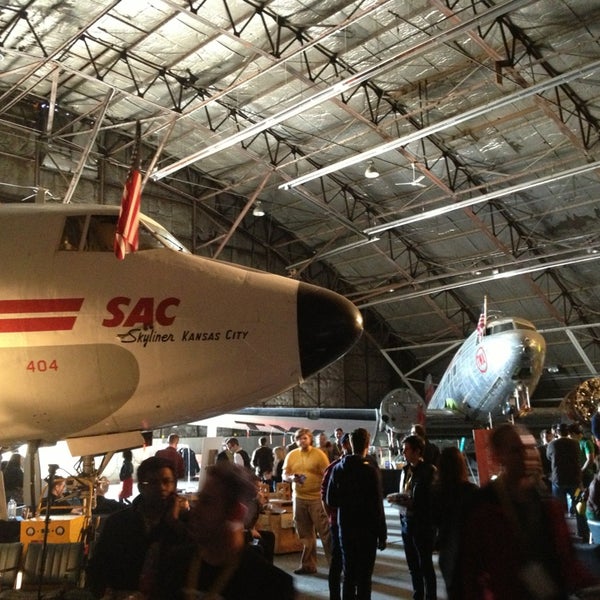 3/28/2013 tarihinde Annie T.ziyaretçi tarafından Airline History Museum'de çekilen fotoğraf